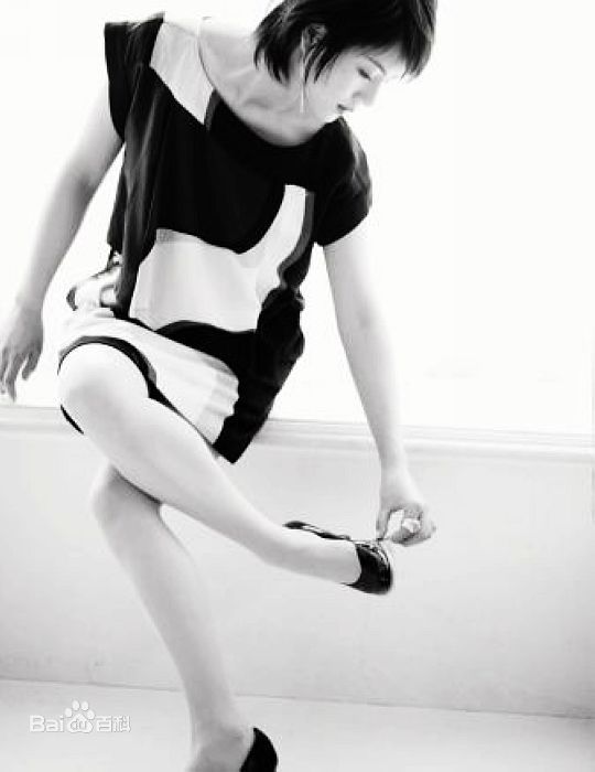 曹曦文最全杂志照壁纸