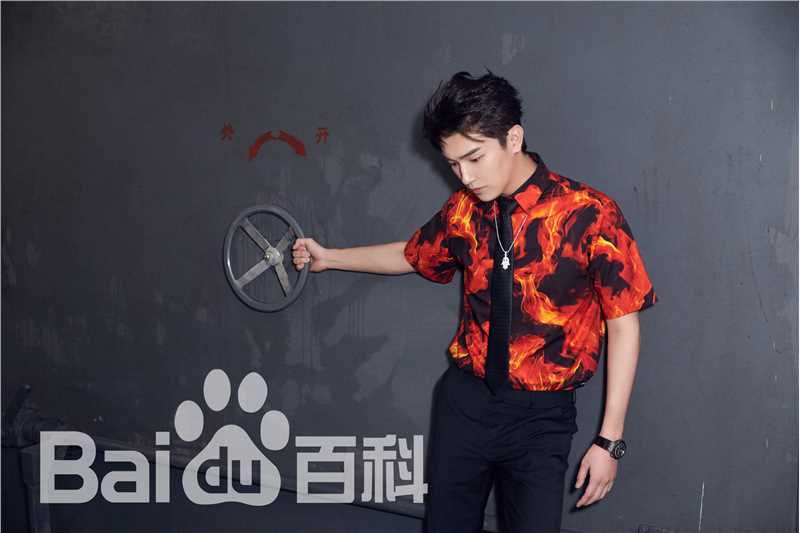 杨旭文(William)活动照前后照片