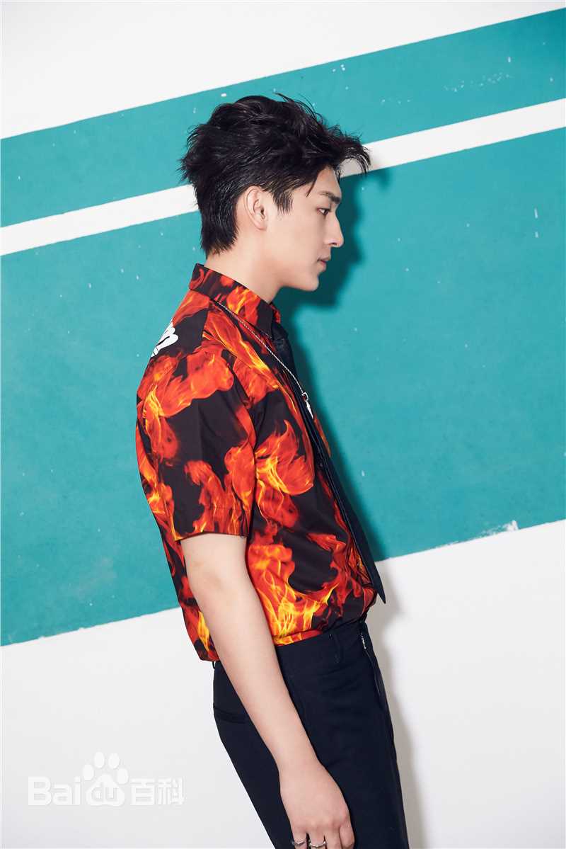 杨旭文(William)活动照前后照片