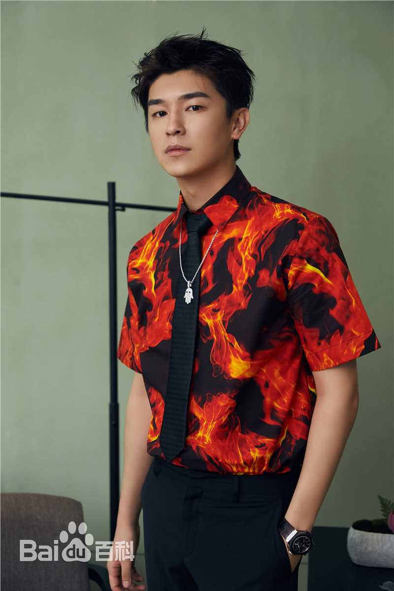 杨旭文(William)活动照前后照片