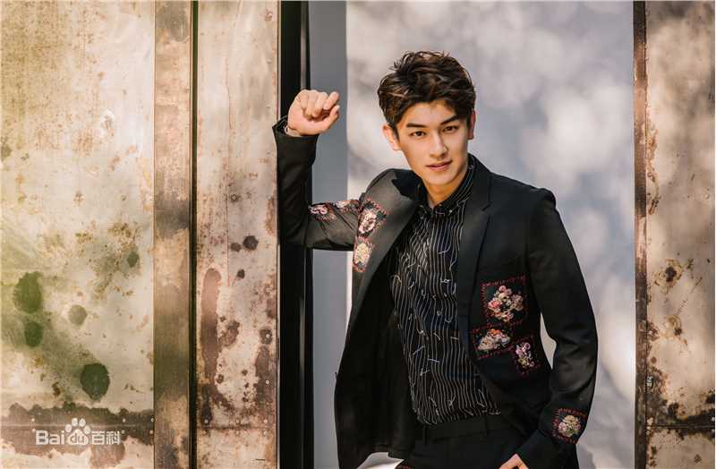 杨旭文(William)前后照片