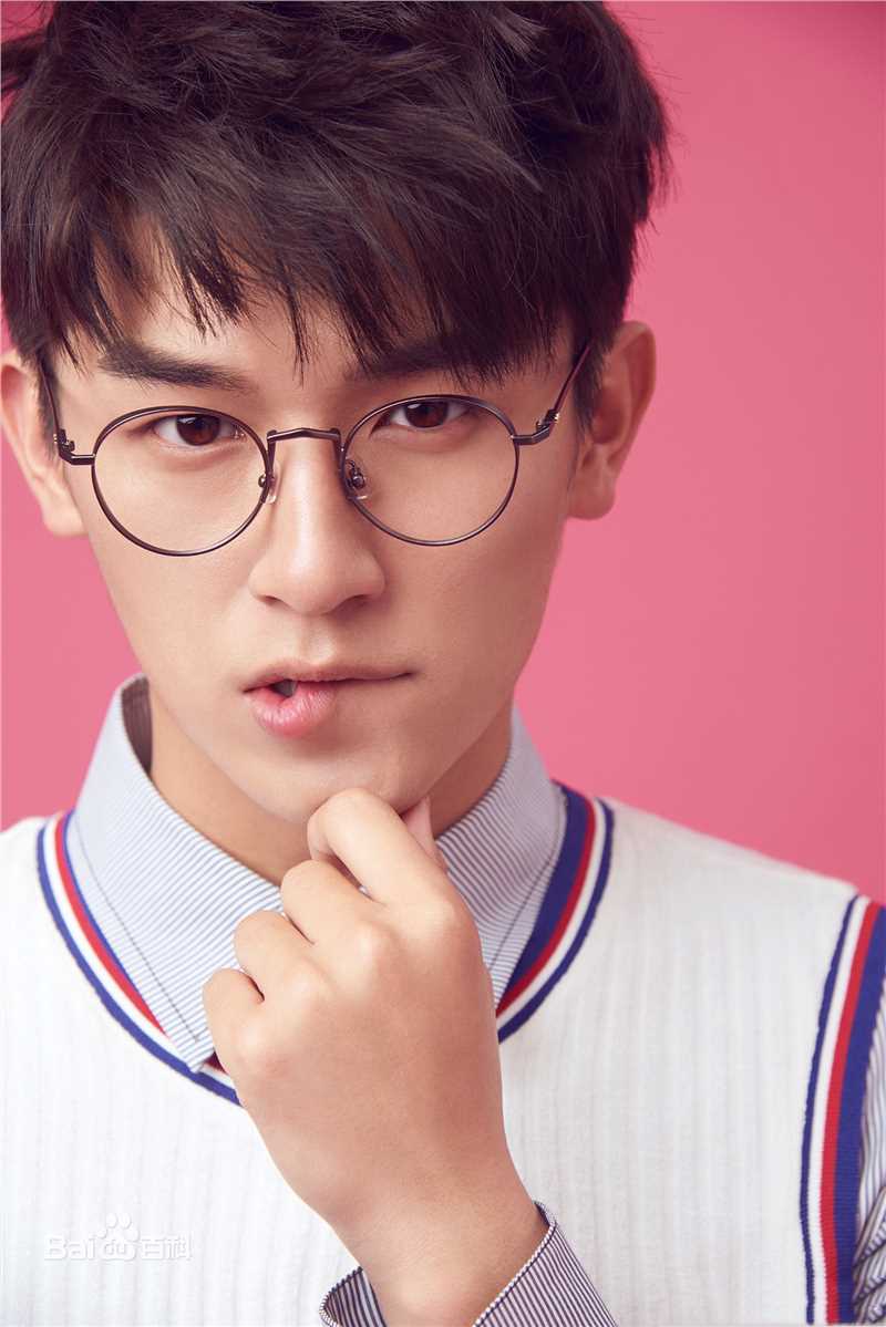 杨旭文(William)前后照片