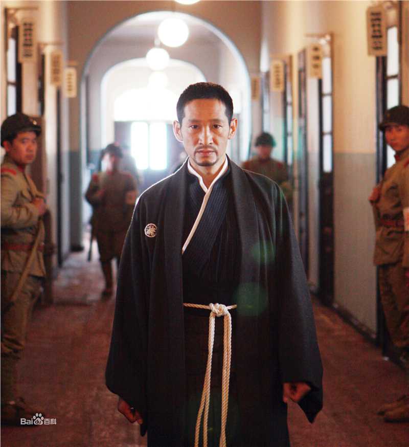 王劲松最新剧照（现代）