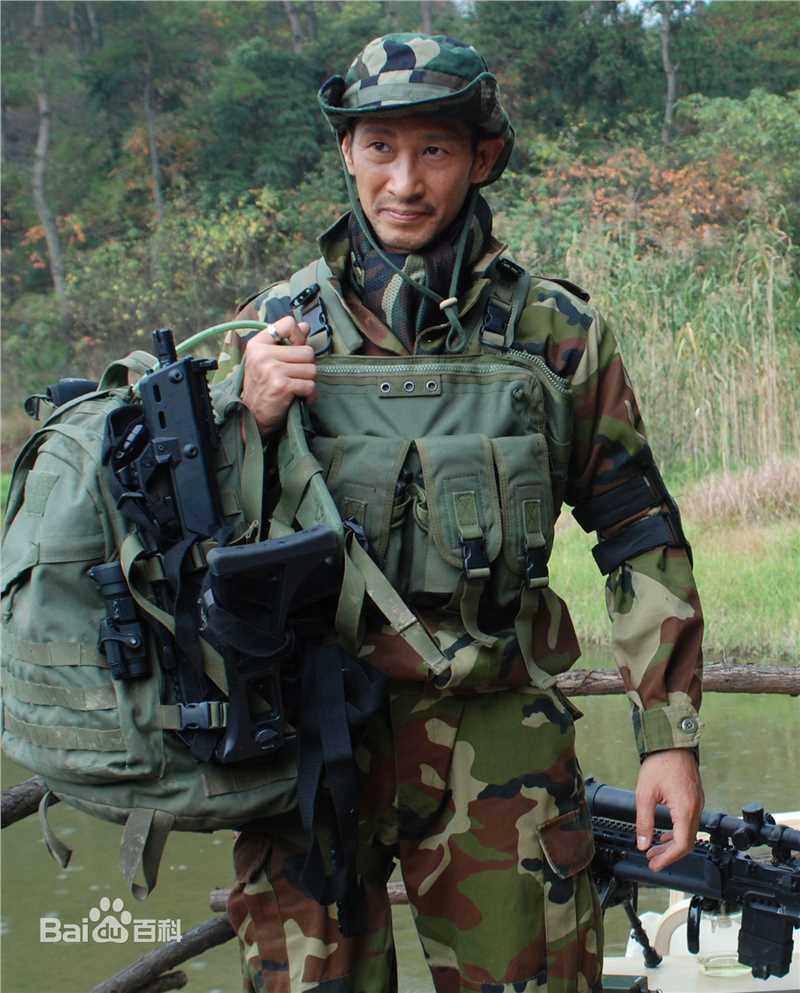 王劲松最新剧照（现代）