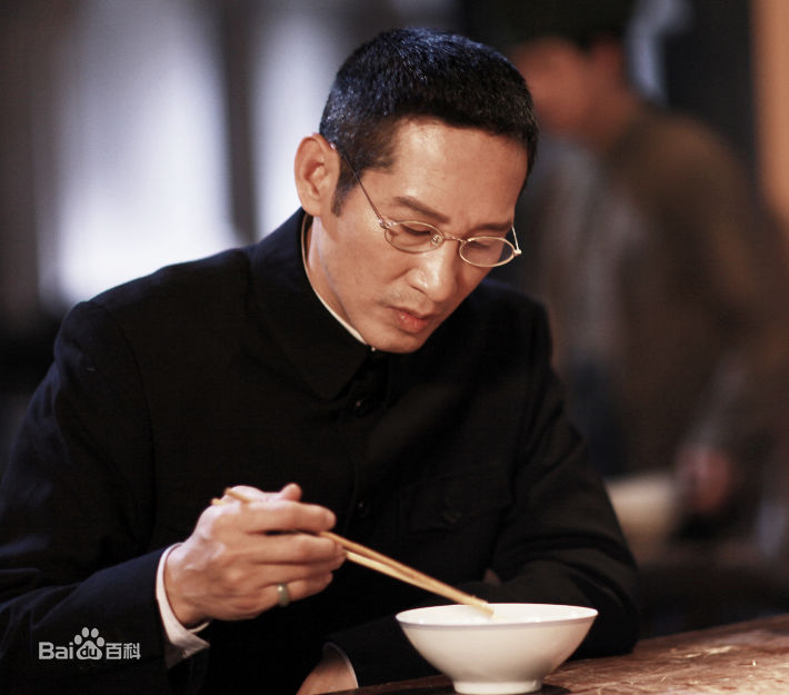 王劲松最新剧照（现代）