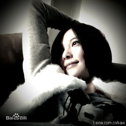 最新徐麒雯(Amber)壁纸