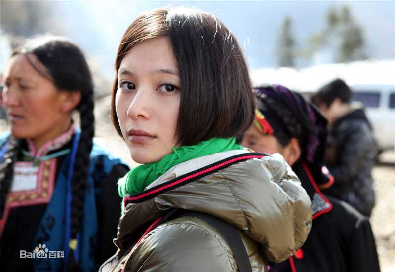 最新徐麒雯(Amber)精彩图册