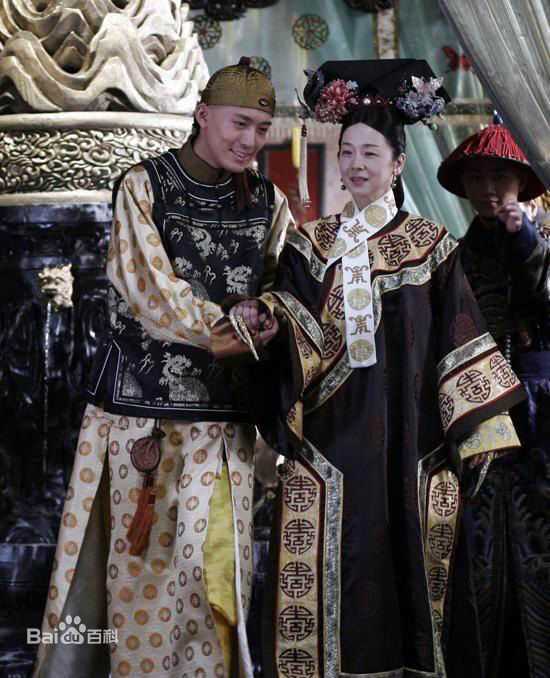 田中裕子(たなか ゆうこ、Y ko Tanaka)在《苍穹之昴》饰演慈禧中的