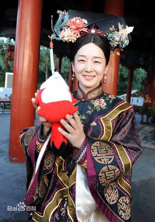 田中裕子(たなか ゆうこ、Y ko Tanaka)在《苍穹之昴》饰演慈禧中的