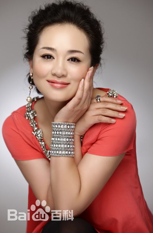 涓子早期照片图册