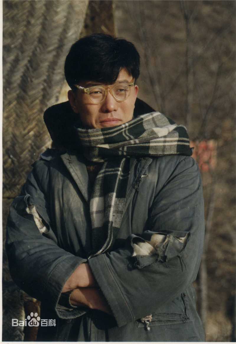 刘冠军名人物造型前后照片