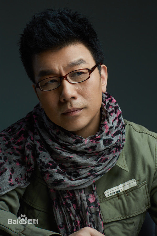 刘冠军近照前后照片