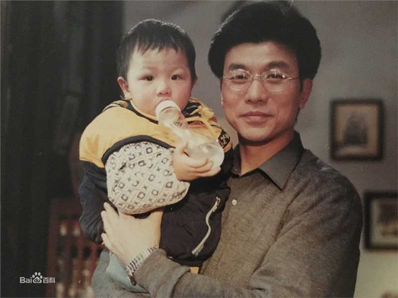 刘冠军空镜子前后照片