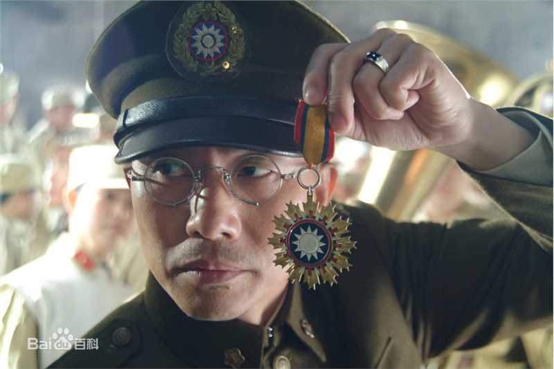 刘冠军理发师生活照