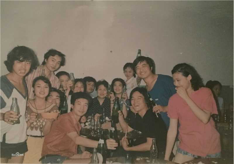 刘冠军大学时光壁纸壁纸