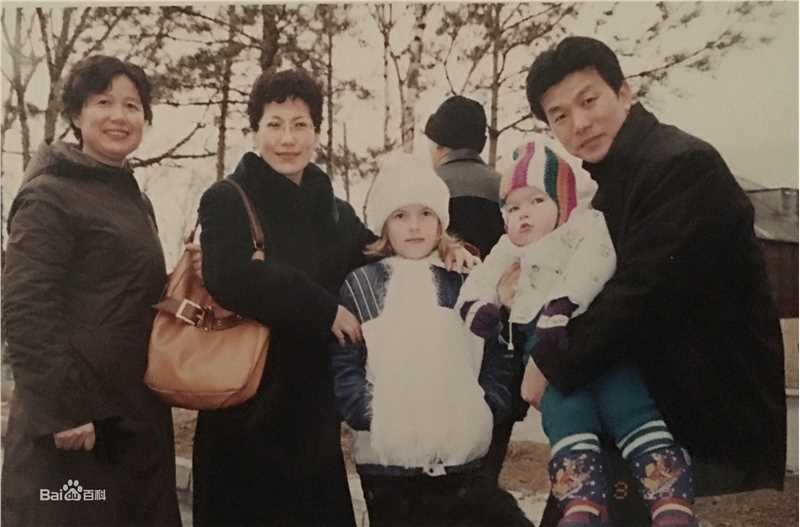 刘冠军照片素颜照相册