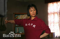 温峥嵘(WenZhengRong)在2011年《错爱3》饰演杨白中的