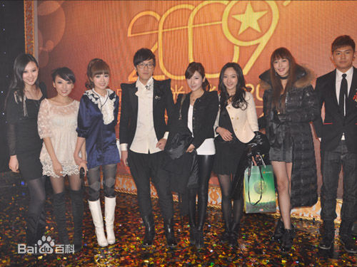 肖飞生活照壁纸壁纸