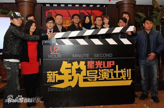 肖飞生活照壁纸壁纸