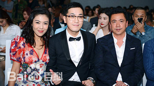 肖飞向上影业创始人、CEO先生与股东合影图册