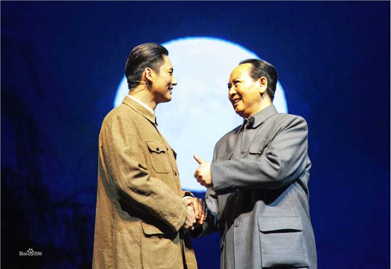 于晓光(Ethan)在话剧《毛泽东和他的长子》中的