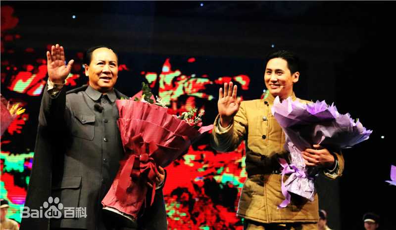 于晓光(Ethan)在话剧《毛泽东和他的长子》中的