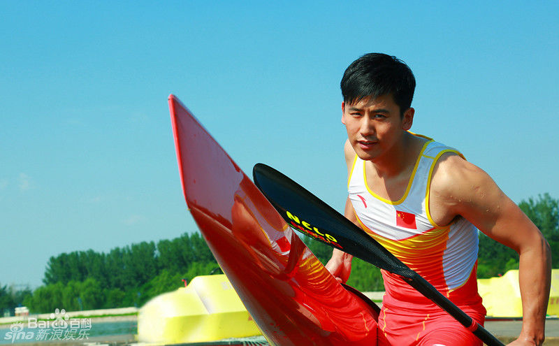 于晓光(Ethan)时尚