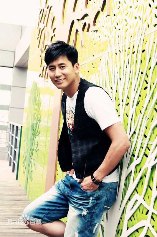 于晓光(Ethan)时尚