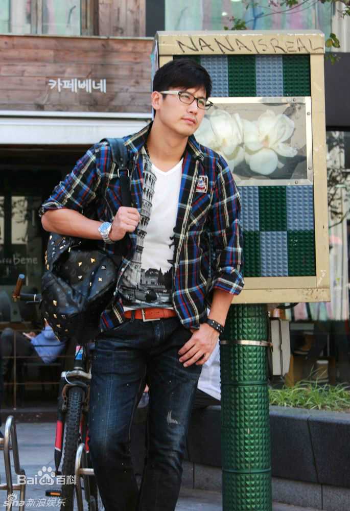 于晓光(Ethan)时尚