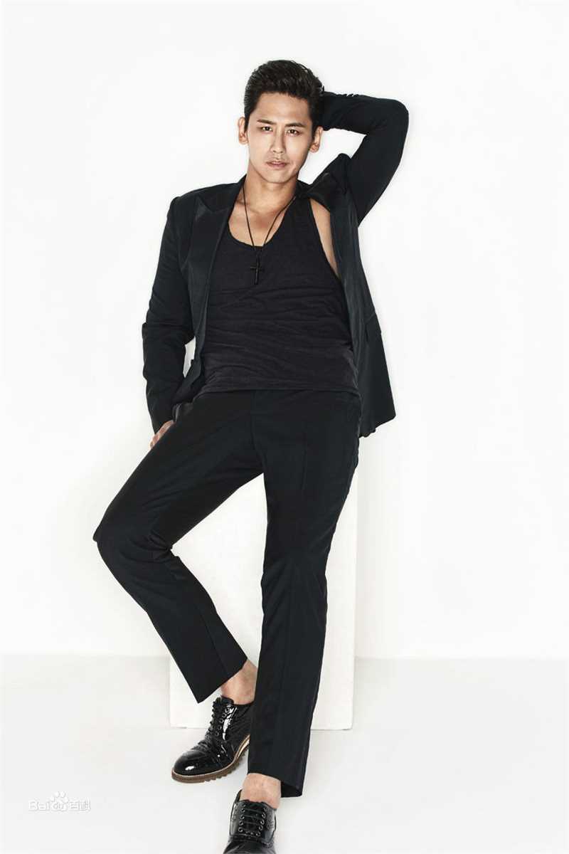 于晓光(Ethan)时尚