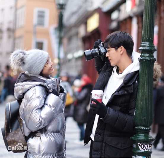 最优质普提查·克瑟辛(Puttichai Kasetsin、 )生活照