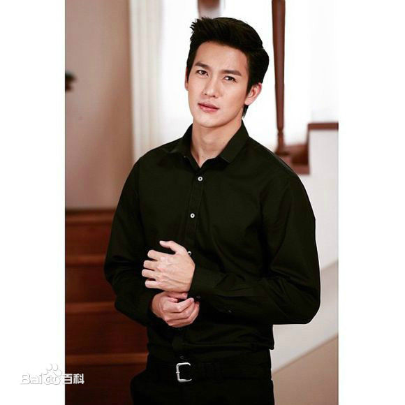 最优质普提查·克瑟辛(Puttichai Kasetsin、 )生活照