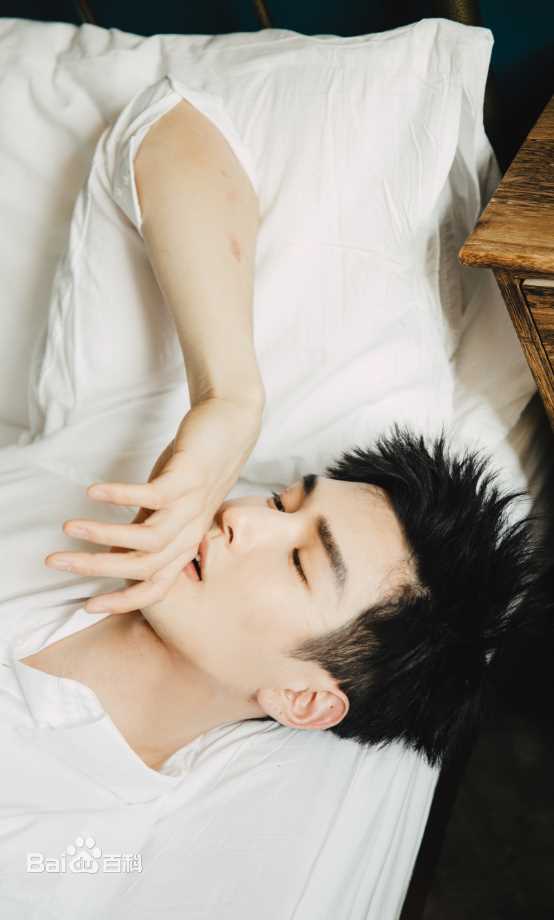 彦希(Saixixi)生活照图册