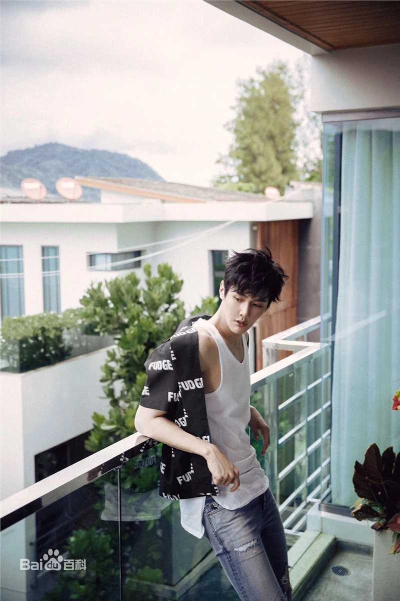 彦希(Saixixi)生活照图册