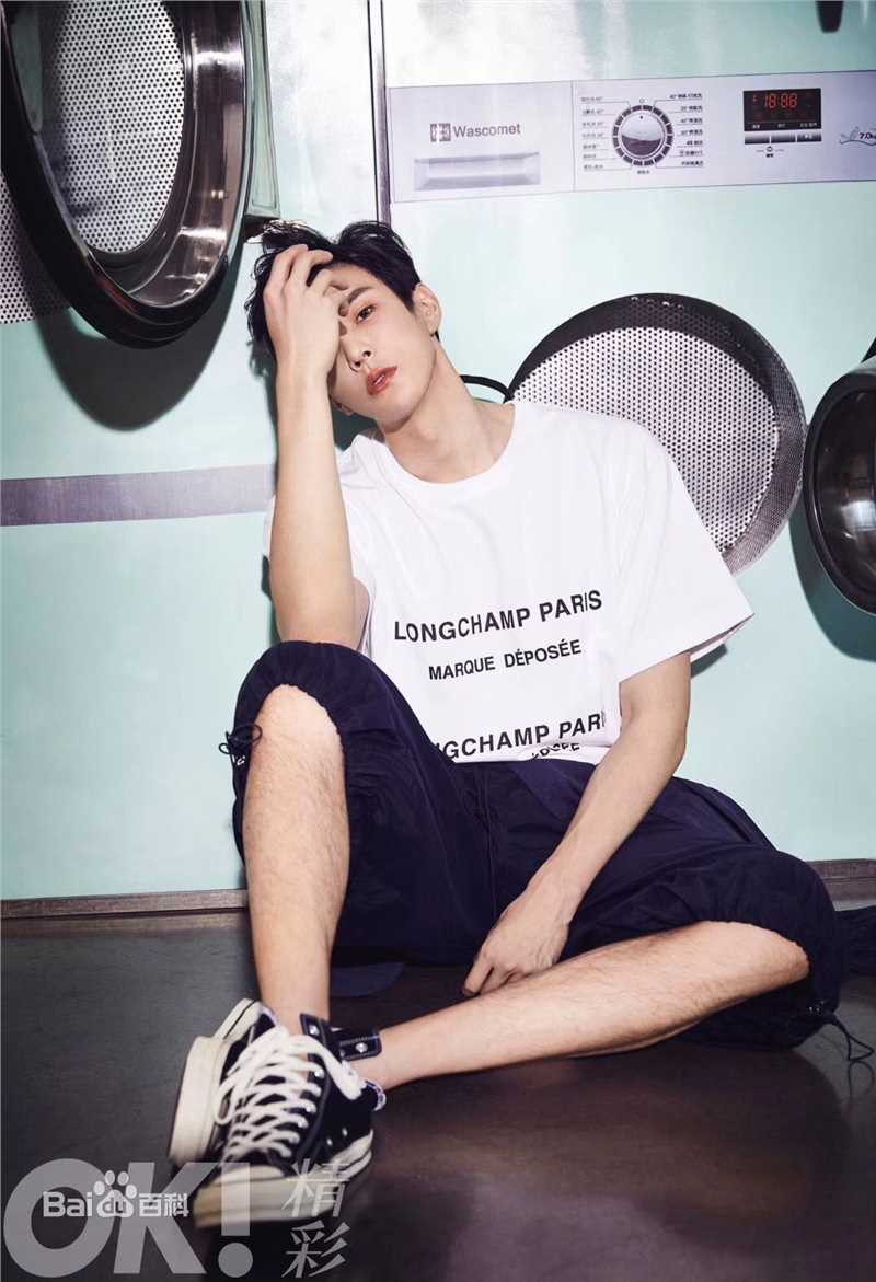 高清彦希(Saixixi)在《OK！精彩》 2018年9月1日刊中的图集