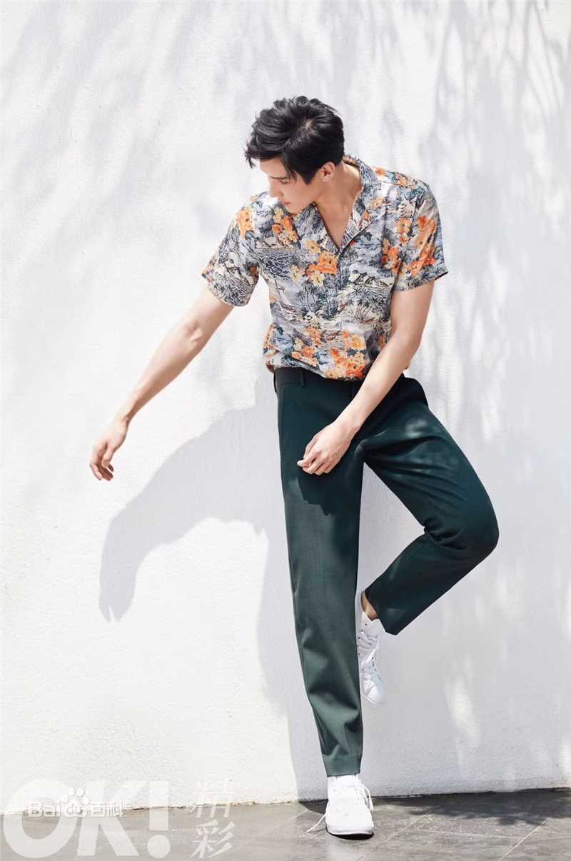 高清彦希(Saixixi)在《OK！精彩》 2018年9月1日刊中的图集