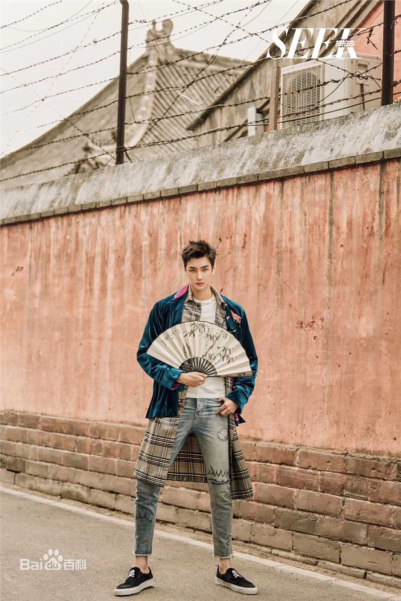 彦希(Saixixi)在《SEEK》2018年10月刊中的