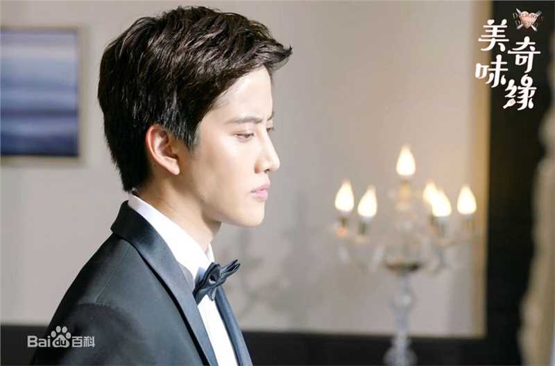 披拉·尼迪裴善官(   /Pirat Nitipaisalkul)Mike精选剧照图册