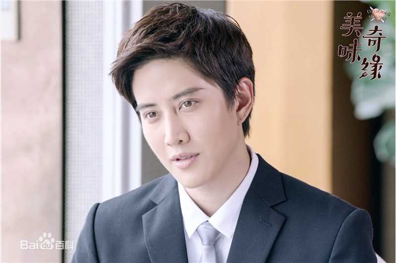 披拉·尼迪裴善官(   /Pirat Nitipaisalkul)Mike精选剧照图册