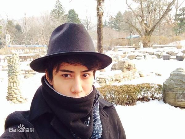 披拉·尼迪裴善官(   /Pirat Nitipaisalkul)Mike泰国活动图册前后照片