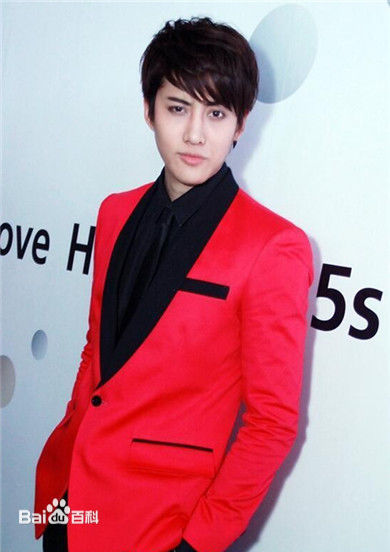 披拉·尼迪裴善官(   /Pirat Nitipaisalkul)Mike泰国活动图册前后照片