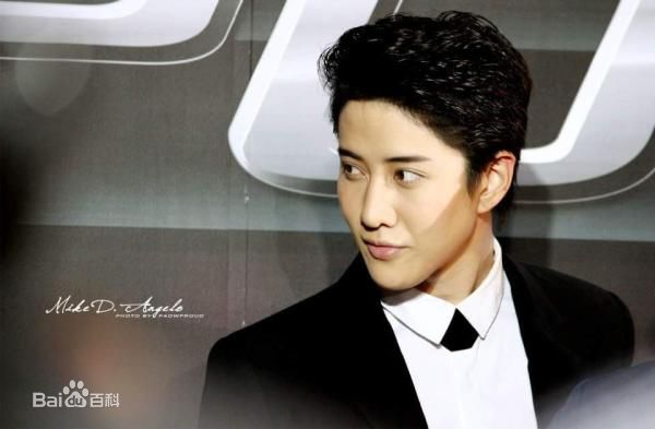 披拉·尼迪裴善官(   /Pirat Nitipaisalkul)Mike泰国活动图册前后照片