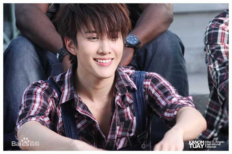 披拉·尼迪裴善官(   /Pirat Nitipaisalkul)Mike泰国活动图册前后照片