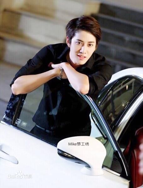 披拉·尼迪裴善官(   /Pirat Nitipaisalkul)Mike泰国活动图册前后照片