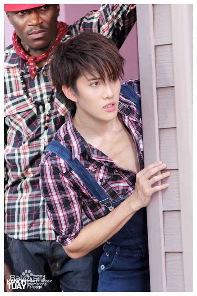 披拉·尼迪裴善官(   /Pirat Nitipaisalkul)Mike泰国活动图册前后照片