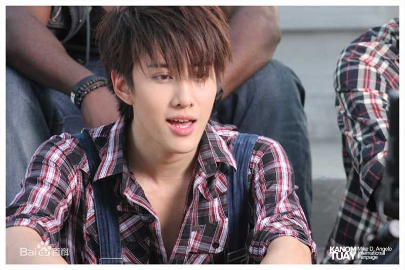 披拉·尼迪裴善官(   /Pirat Nitipaisalkul)Mike泰国活动图册前后照片