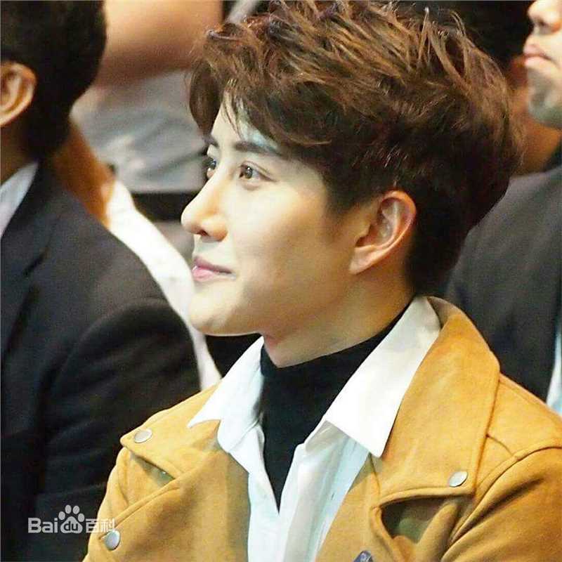 披拉·尼迪裴善官(   /Pirat Nitipaisalkul)Mike泰国活动图册前后照片