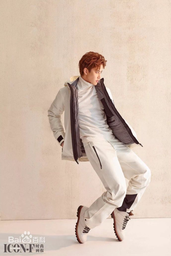 披拉·尼迪裴善官(   /Pirat Nitipaisalkul)高清Mike杂志图册图集