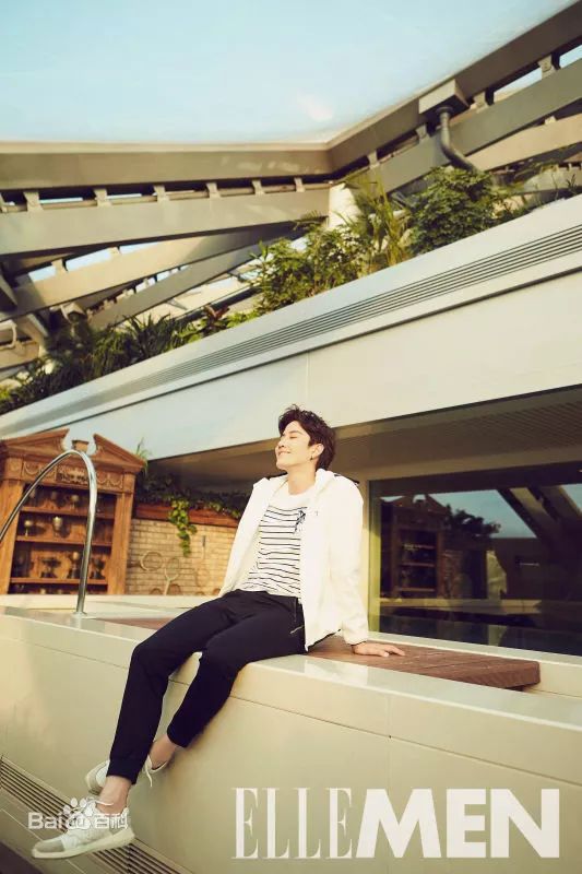 披拉·尼迪裴善官(   /Pirat Nitipaisalkul)高清Mike杂志图册图集