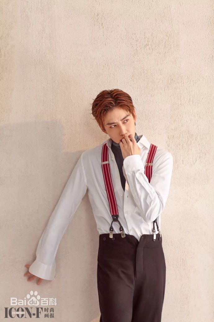 披拉·尼迪裴善官(   /Pirat Nitipaisalkul)高清Mike杂志图册图集